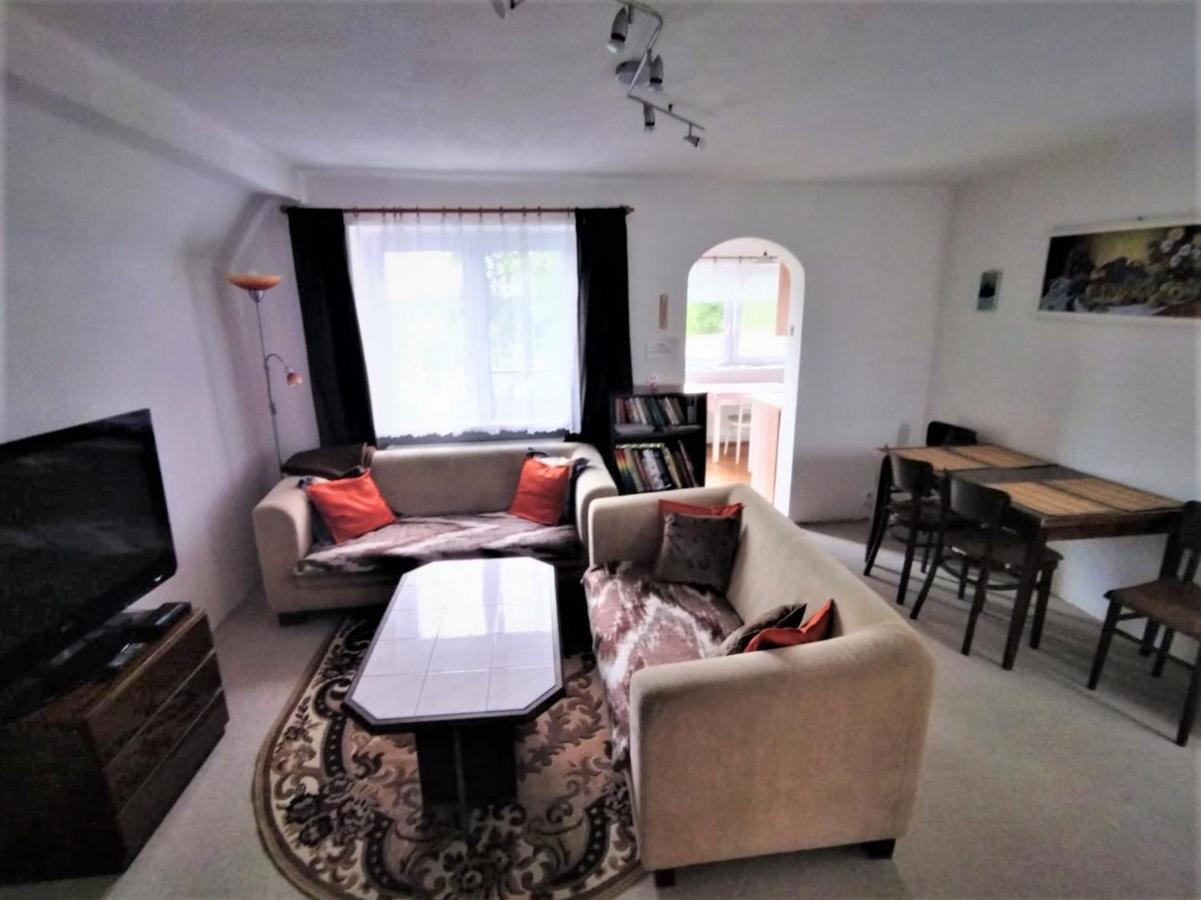 Apartmán se zahradou Krnov Exteriér fotografie